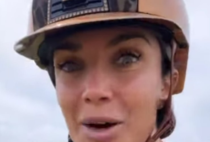 Elettra Lamborghini sfogo sui social