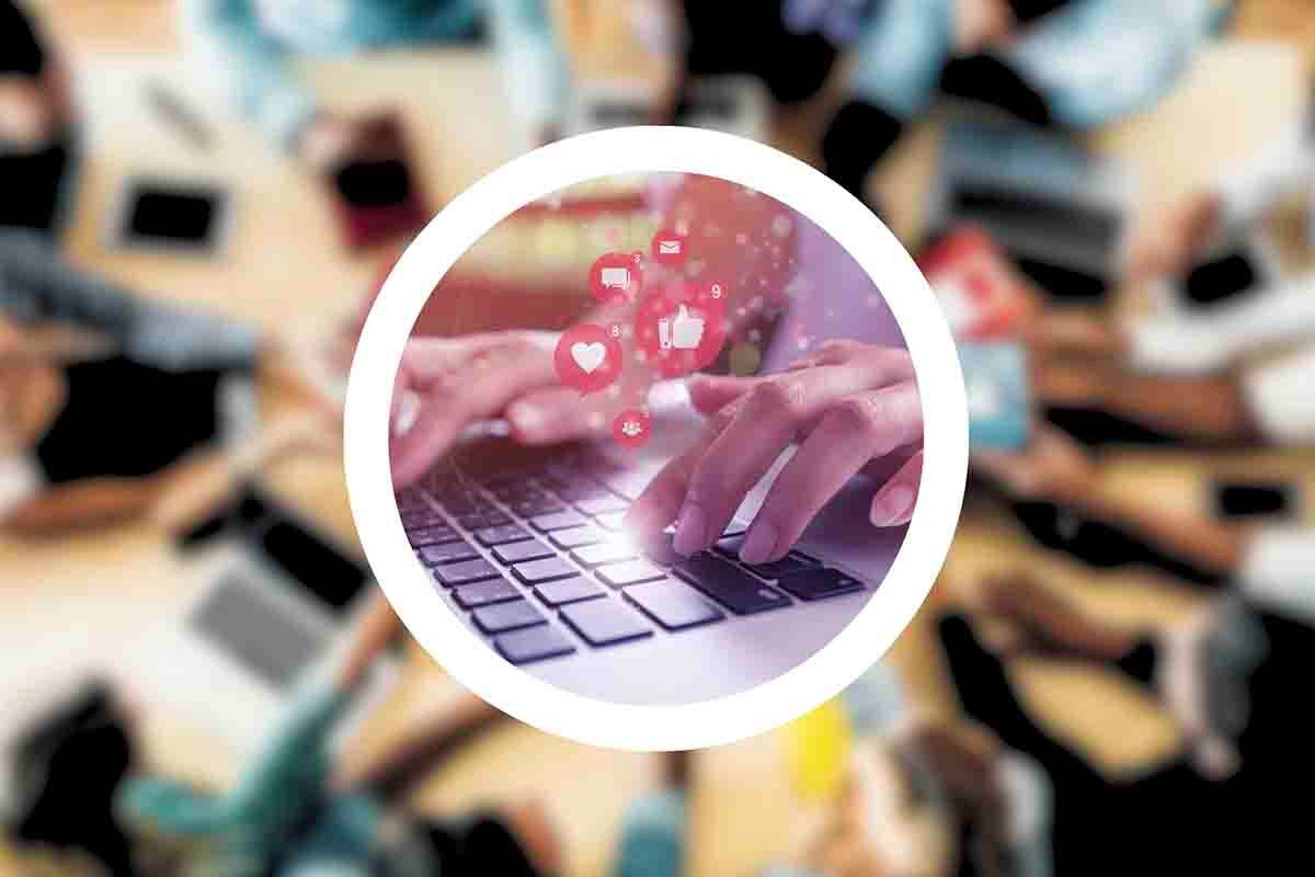 cambiano le regole per i social network